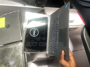 Laptop Dell Latitude 3520 8GB Intel Core i5 SSD 256GB
