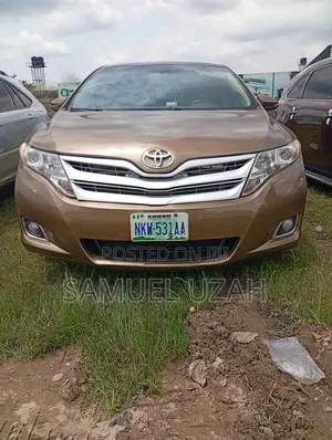 Toyota Venza V6 2012 Brown