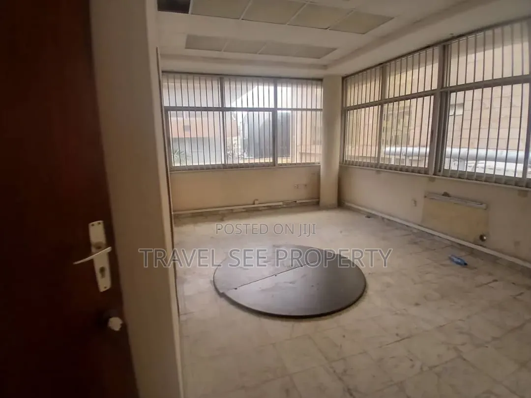 Restaurant / Office Space