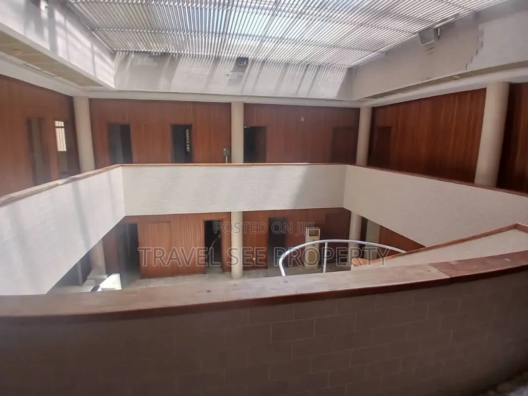 Restaurant / Office Space