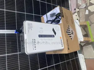 300watts 1kwh Battery Capacity With 2pcs 200watts Panel With Adapter.