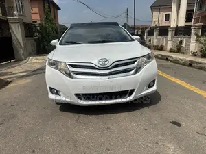 Toyota Venza Limited 4dr Wagon AWD (3.5L 6cyl 6A) 2014 White
