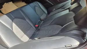 Toyota Camry SE FWD 2020 Red