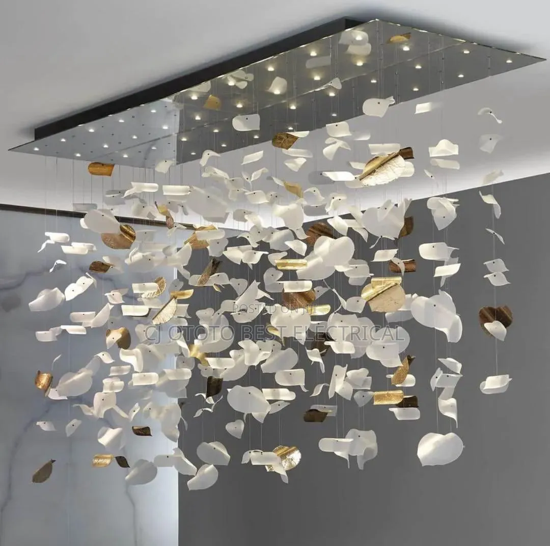 Luxury or Nothing, Living Room Light