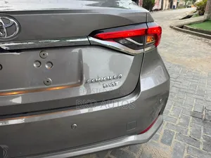 Toyota Corolla 2021 Gray