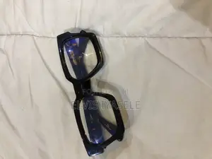 Optica Thick Square Tortoiseshell Frames / Eyeglasses