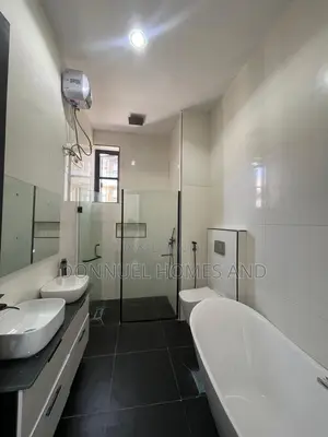 4bdrm Townhouse / Terrace in Ikate for rent