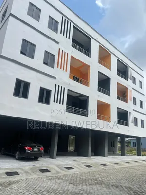 2bdrm Block of Flats in Camberwall, Lekki Phase 2 for sale