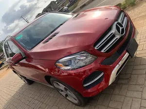 Mercedes-Benz GLE-Class GLE 350 2017 Red