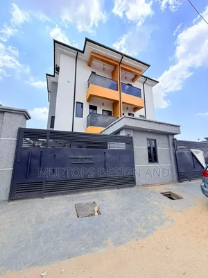 4bdrm Duplex in Aguda / Surulere for sale