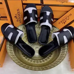 Boxed Hermes Slippers