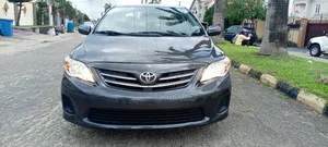 Toyota Corolla 2013 Gray