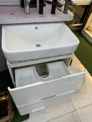Cabinet Basin
