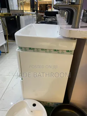Cabinet Basin