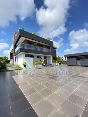 Furnished 6bdrm Mansion in Private Estate Ajah for sale