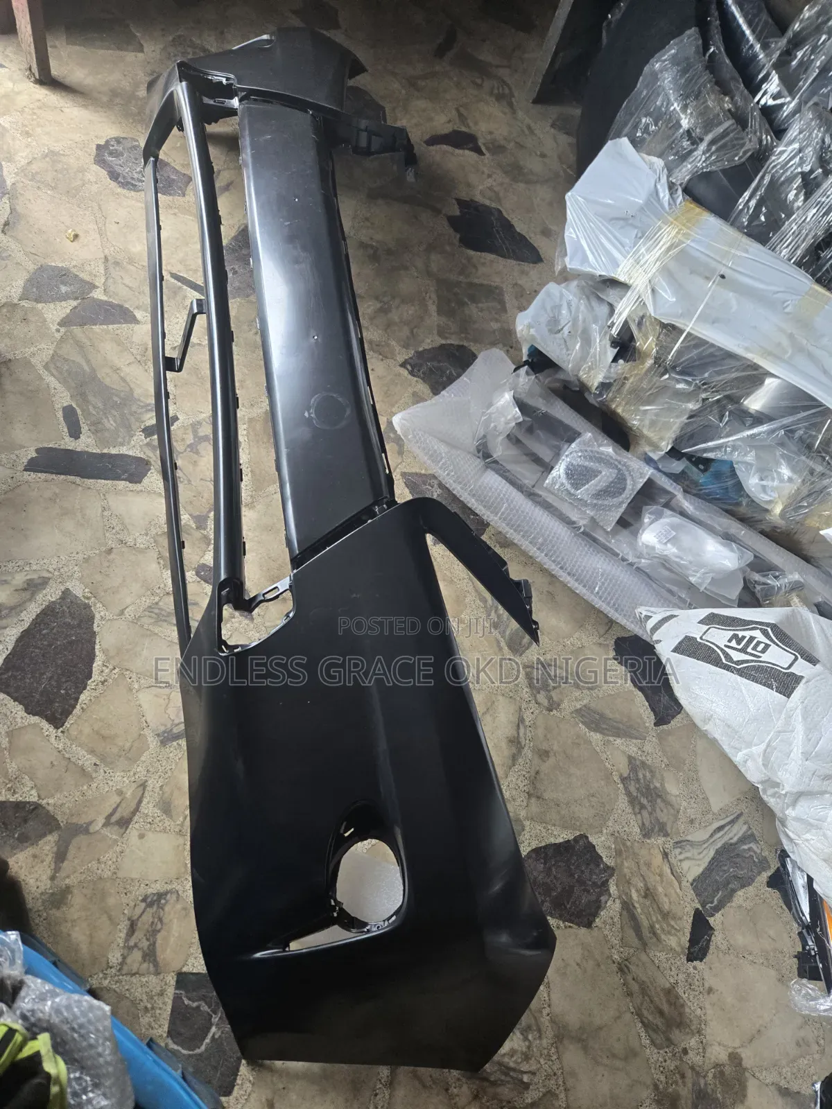 Frontbumper Rx350 Directly 2013 Available