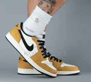 Air Jordan 1 Retro Low Og Rookie of the Year SNKS