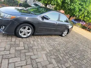 Toyota Camry 2013 Gray
