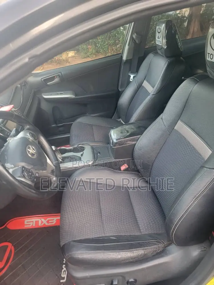 Toyota Camry 2013 Gray
