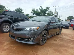 Toyota Camry 2013 Gray
