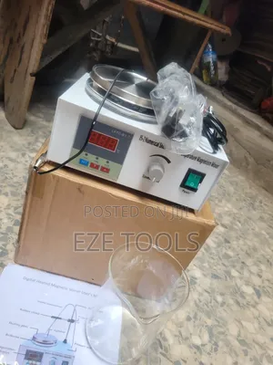 Hot Plate Magnetic Stirrer