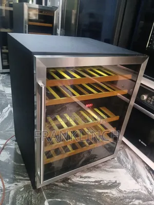 Cda 60cm Under Counter Wine Chiller.