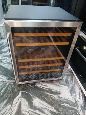Cda 60cm Under Counter Wine Chiller.