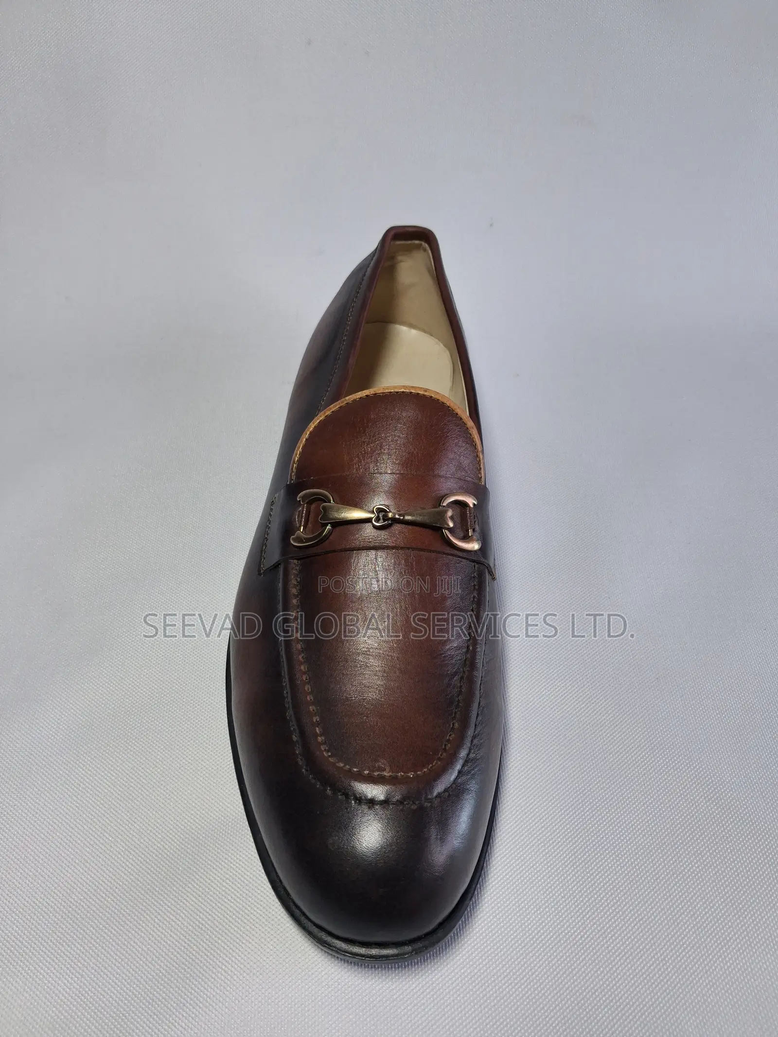 Men Light Sole Shoe