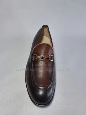 Men Light Sole Shoe