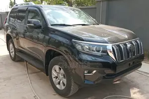 Toyota Land Cruiser Prado 2.7 2023 Black
