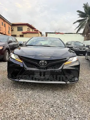 Toyota Camry XSE (2.5L 4cyl 8A) 2019 Black