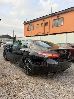 Toyota Camry XSE (2.5L 4cyl 8A) 2019 Black
