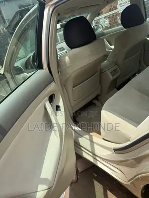 Toyota Camry 2008 Gold