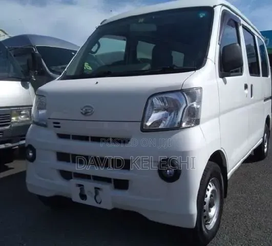 Suzuki Every 2010