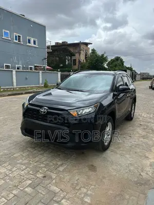 Toyota RAV4 LE AWD 2020 Black