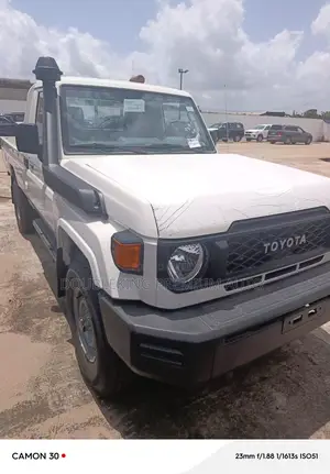 Toyota Land Cruiser 2024 White