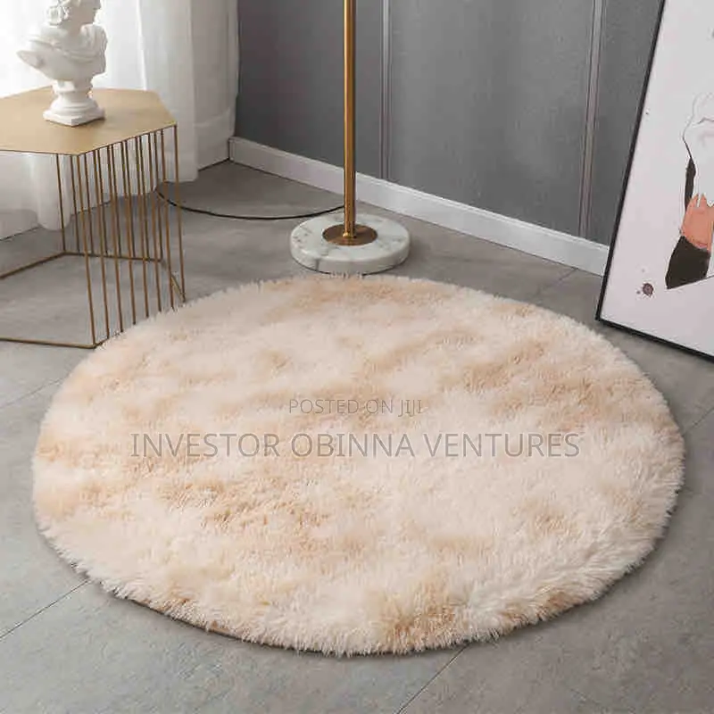 4ft Round Fur Rug- 120by120cm