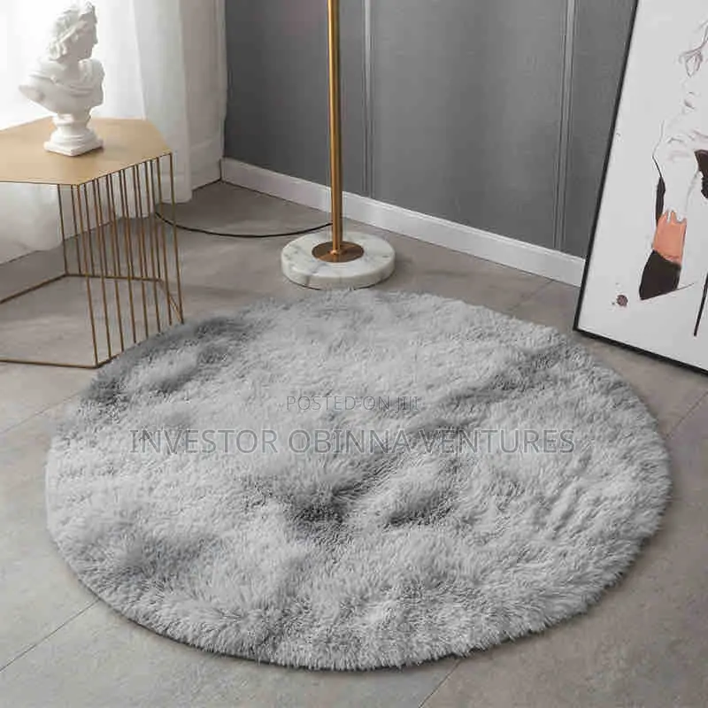 4ft Round Fur Rug- 120by120cm