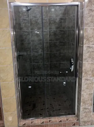 Quality Standard Shower Door