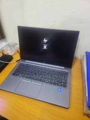 Laptop HP ZBook Firefly G8 16GB Intel Core i7 SSD 512GB