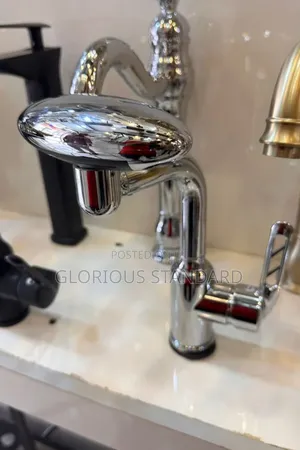 High Quality Standard Chrome Mixer Tap