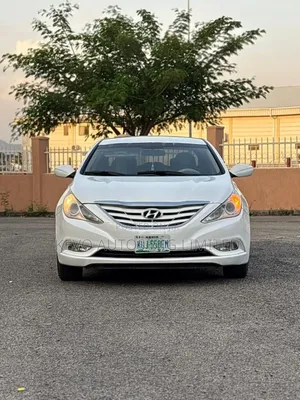 Hyundai Sonata 2011 White