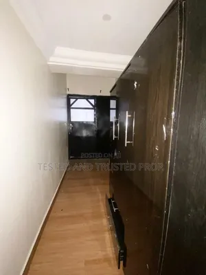 1bdrm Bedsitter in Lekki Phase 1 for rent