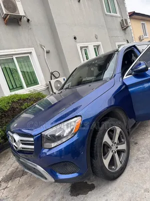 Mercedes-Benz GLC-Class 2016 Blue