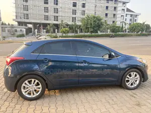 Hyundai Elantra 2015 Blue