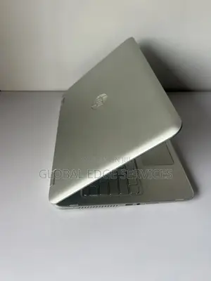 Laptop HP Envy 15t 8GB Intel Core i5 HDD+SSD 500GB