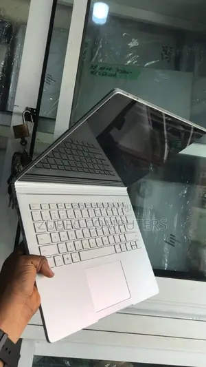 Laptop Microsoft Surface Book 8GB Intel Core i5 SSD 128GB