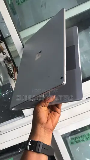 Laptop Microsoft Surface Book 8GB Intel Core i5 SSD 128GB