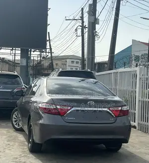 Toyota Camry 2015 Gray