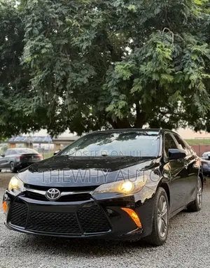 Toyota Camry SE 4dr Sedan (2.5L 4cyl 6A) 2015 Black